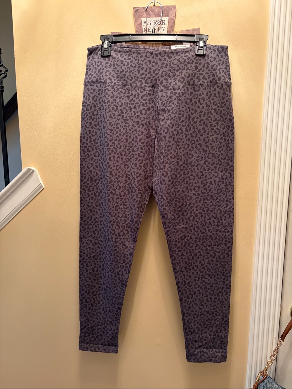 Style & Co gray and black Leopard-Print High-Rise Leggings
